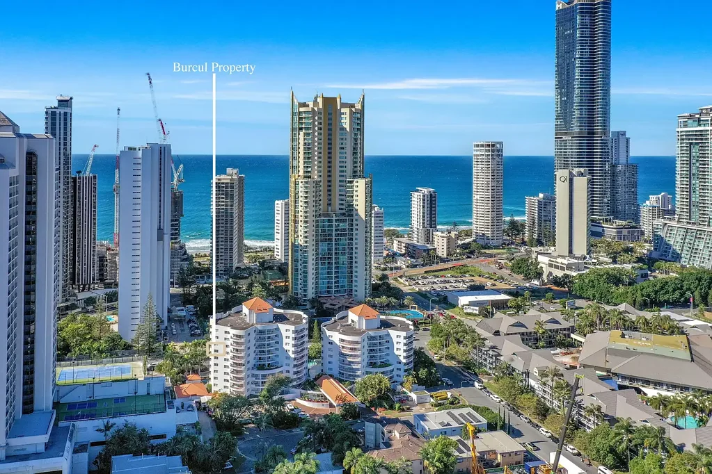 Surfers Paradise 1 Bedroom Prime Northeasterly Large One Bedroom Apartment with Ocean Views & Hinterland, River!