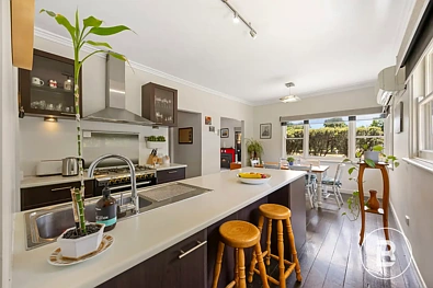 70 Brunel Street, Great Western, VIC 3374, 3 Bedrooms, 3 Bathrooms, House
