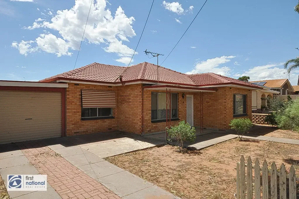 Port Augusta 3 Slaapkamer Well-Maintained Brick Veneer Home – Central Location & Great Value