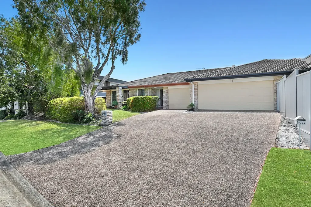 Labrador 3ਬੈੱਡਰੂਮ Immaculate Duplex With Room To Relax, Entertainment & Enjoy!