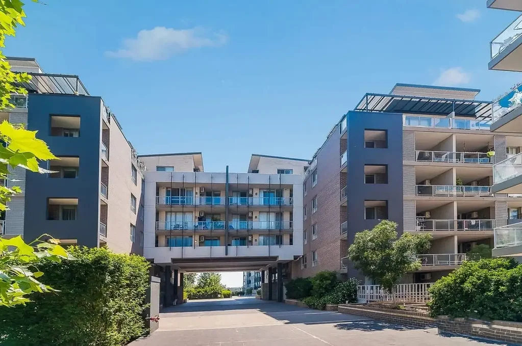 Homebush West 4Kwarto Perfect for the best investment as a rare Dual-Key Apartment