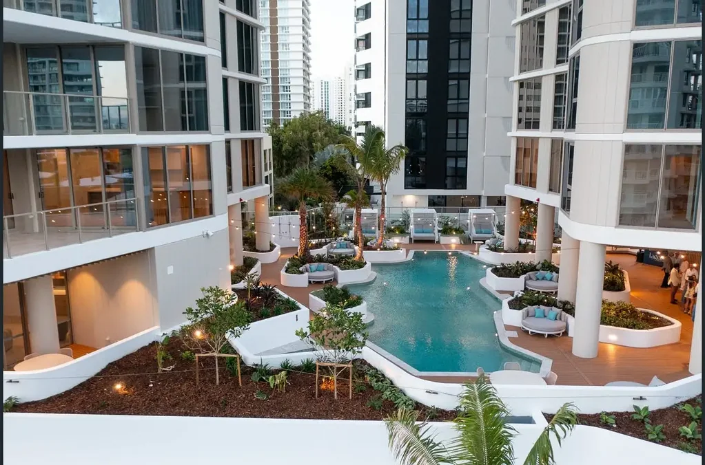 Welcome to the prestige & stunning Lagoon residence - * 2 Weeks free rent on offer *