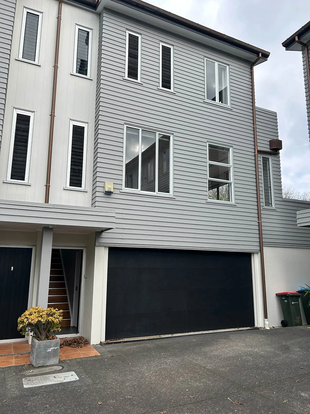 Centrally located Townhouse