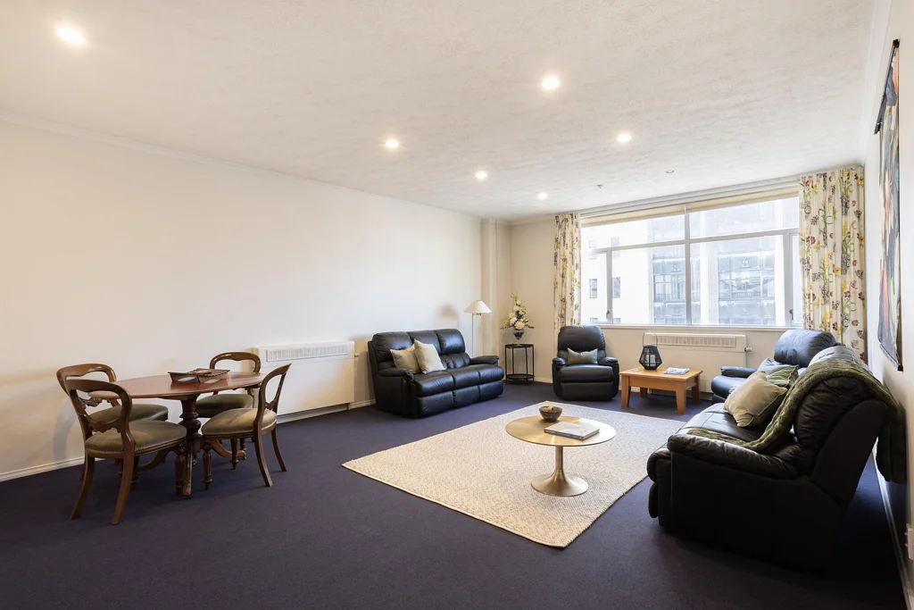 Dunedin Central 3બેડરૂમ Light, space and inner-city Ease