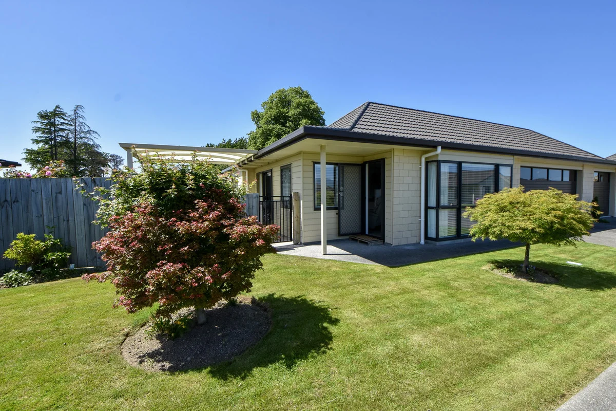 Carterton 2Zimmer Villa with Double Garage