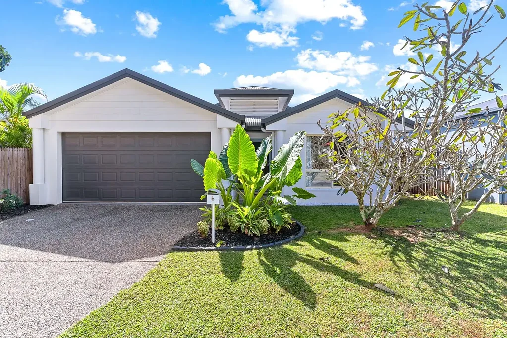 6 Chesterfield Close, Brinsmead, QLD 4870