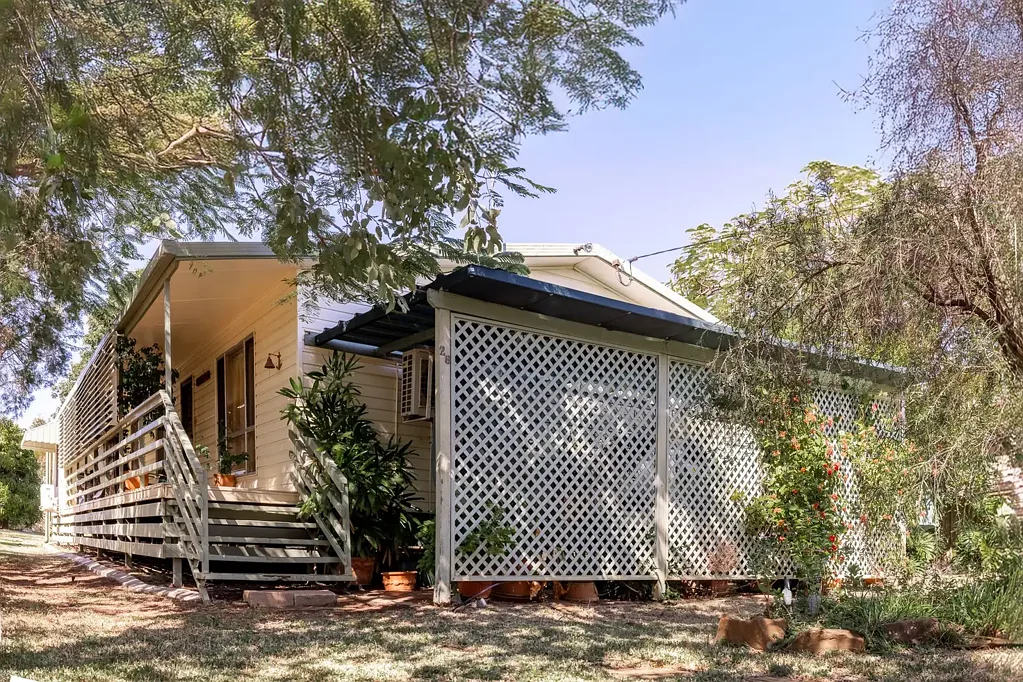 26 Eagle Street, Longreach, QLD 4730