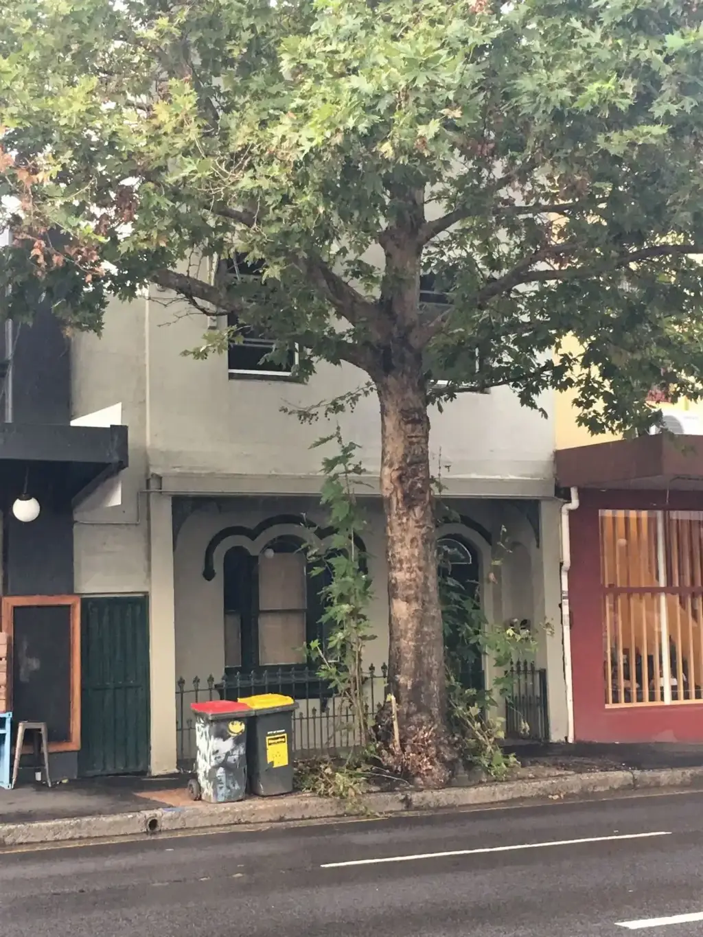 Absolute Premier Location Studio Apartment