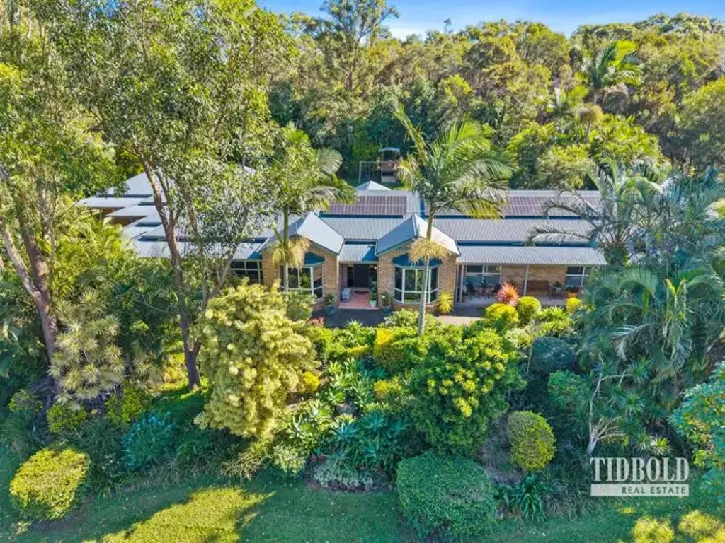 19 Viola Drive, Redland Bay, QLD 4165