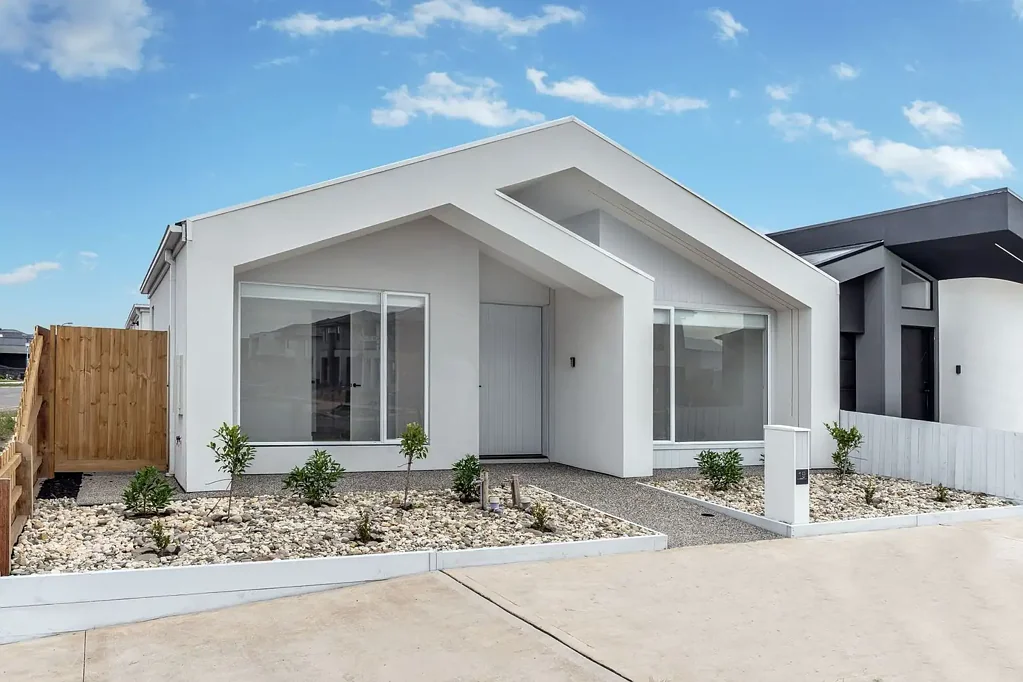 19 FRENCH ROAD, Greenvale, VIC 3059