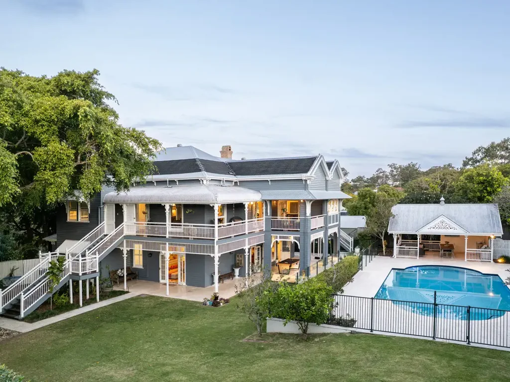 Bardon 6房 Warwick c.1925 一处为生活与休闲而设计的市中心私人庄园 Warwick c.1925 A Private Inner-City Estate Designed for Life & Leisure