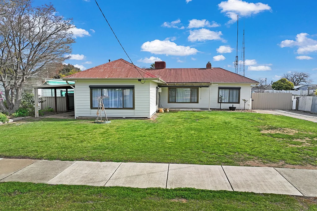 27 Barry Street, Echuca, VIC 3564