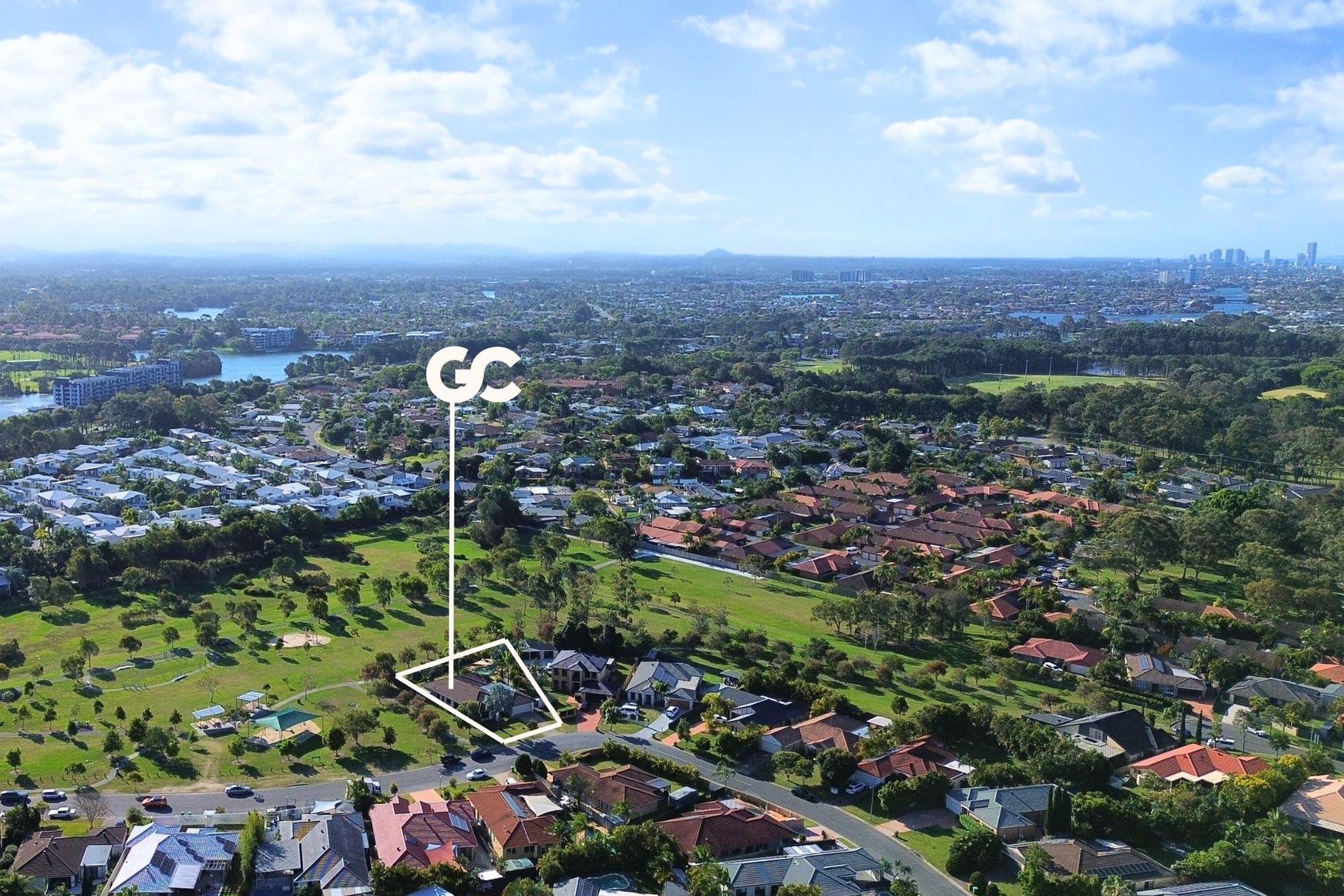 51 CORONET CR, BURLEIGH WATERS QLD 4220, 0 Kuwarto, 0 Banyo, House