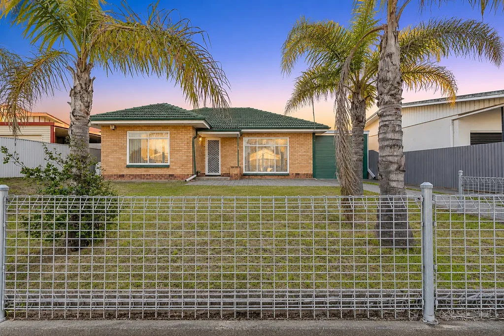 Osborne 4 Bedroom Exceptional Space with Adaptable Dual Living Footprint
