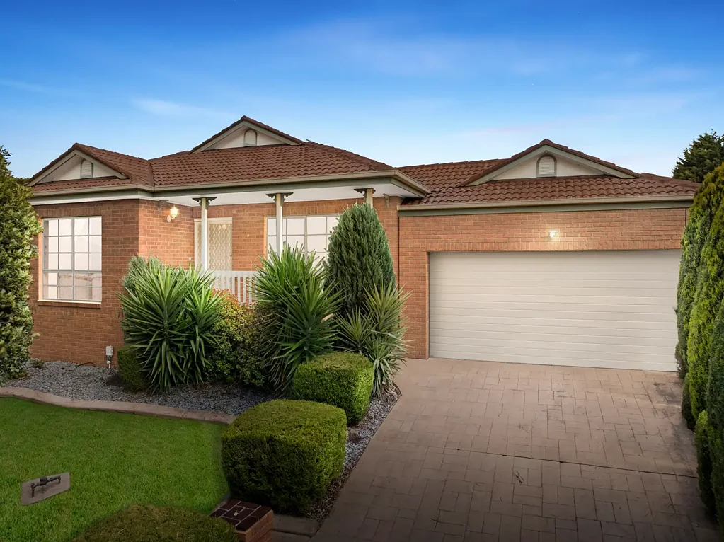 10 Buick Crescent, Mill Park, VIC 3082