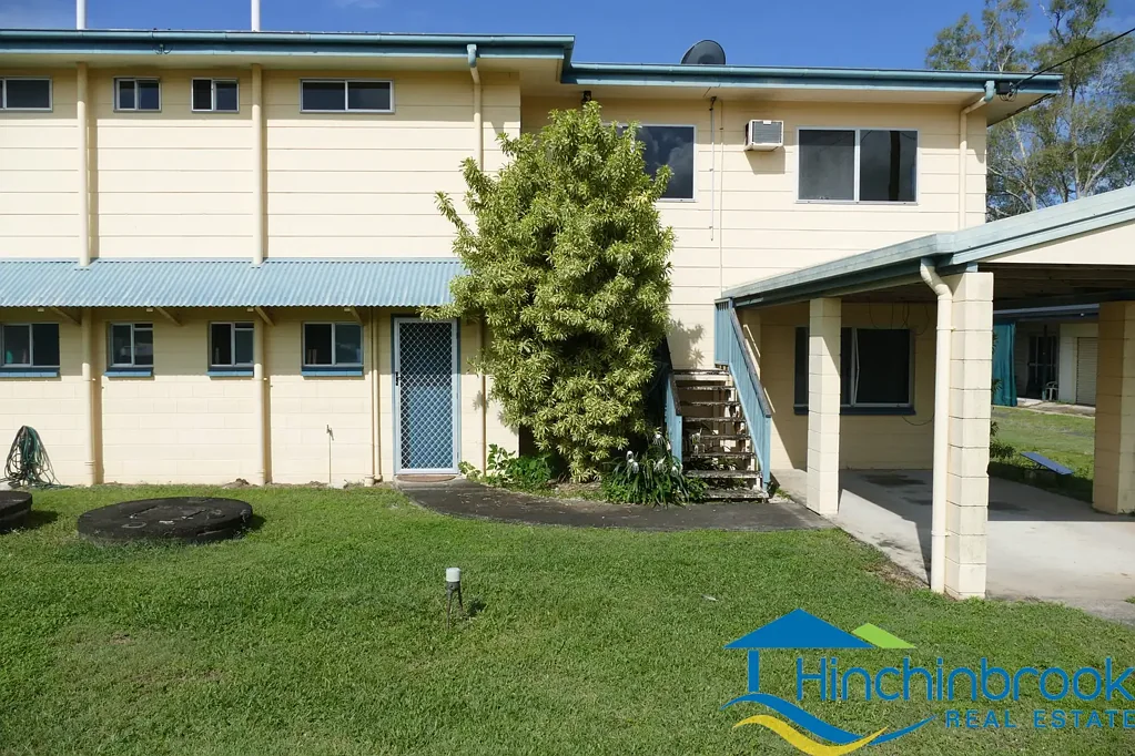 Unit - Two-bedroom, air conditioned, unfurnished