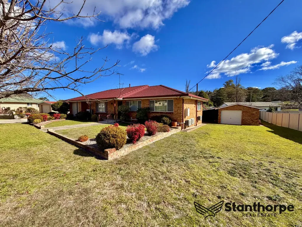 Stanthorpe 4ਬੈੱਡਰੂਮ STANTHORPE - MASTER BUILDER QUALITY. CAVITY BRICK. BUILT TO LAST.