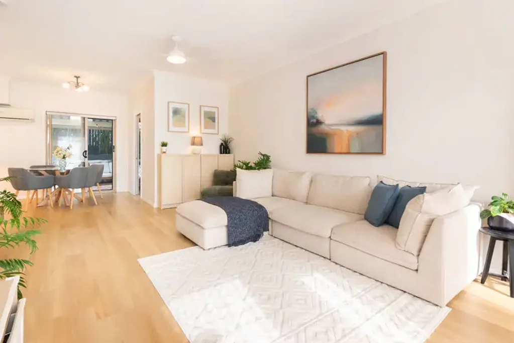 Carina 3ห้องนอน Contemporary Comfort In A Connected Locale