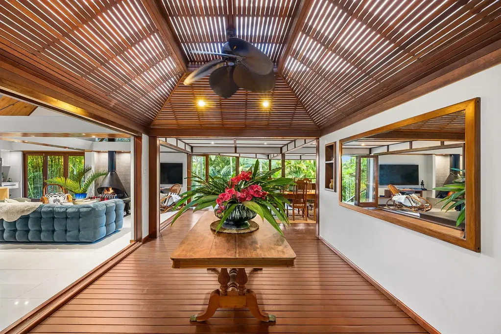 Buderim 4침실 Architecturally Designed Resort-Style Living for Life, Luxury & Escape