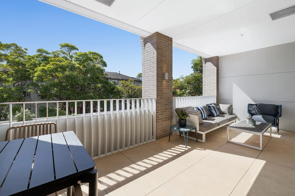 Neutral Bay 3Habitaciones North Facing, Spacious Residence with 194sqm on title