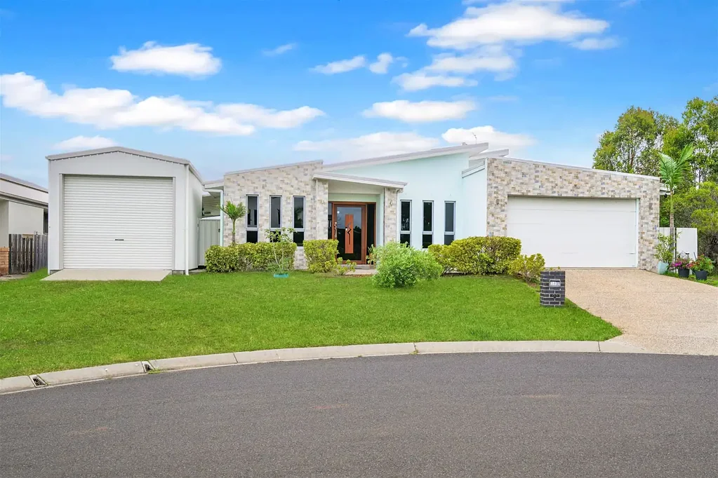 15 Goodnight Place, New Auckland, QLD 4680