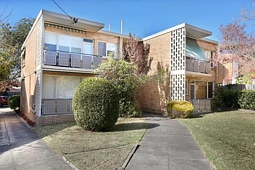 1/3 Brookfield Court, Hawthorn East