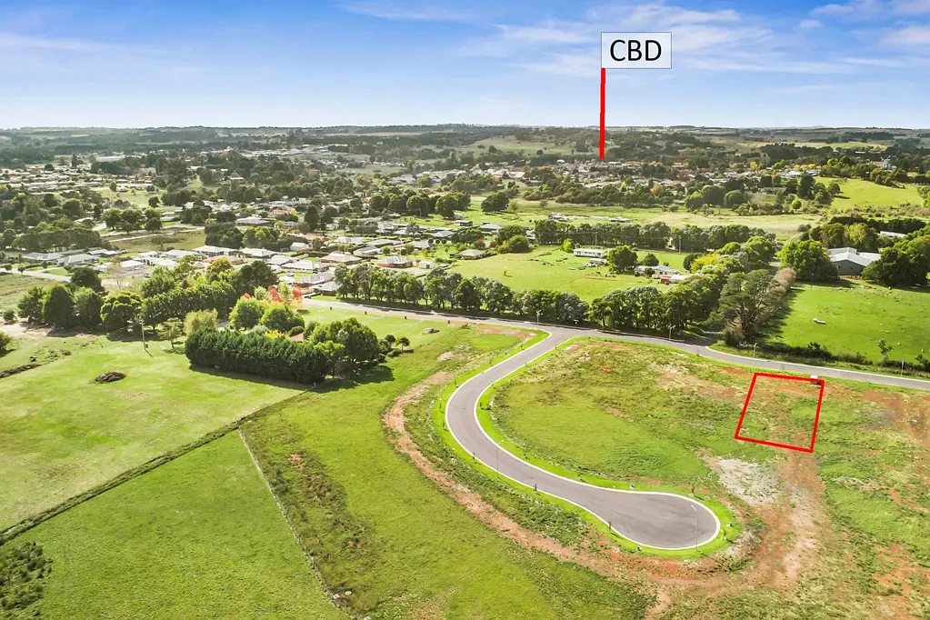 Crookwell MAKE IT YOUR OWN
