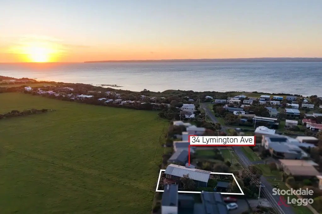 Ventnor 4 Slaapkamer Water and rural views forever!  The perfect mix.