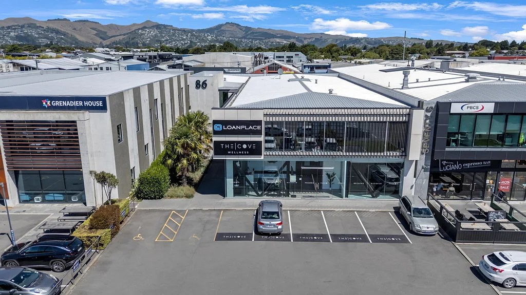 Addington High profile - modern office 