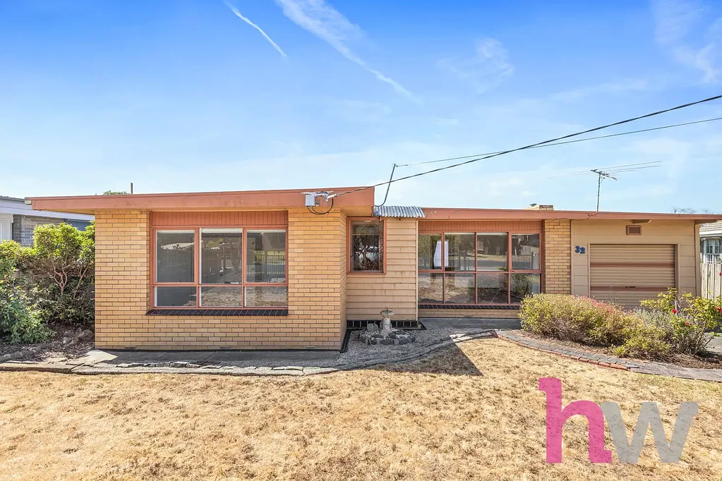 Refreshed 3-Bedroom Home in Prime Location!