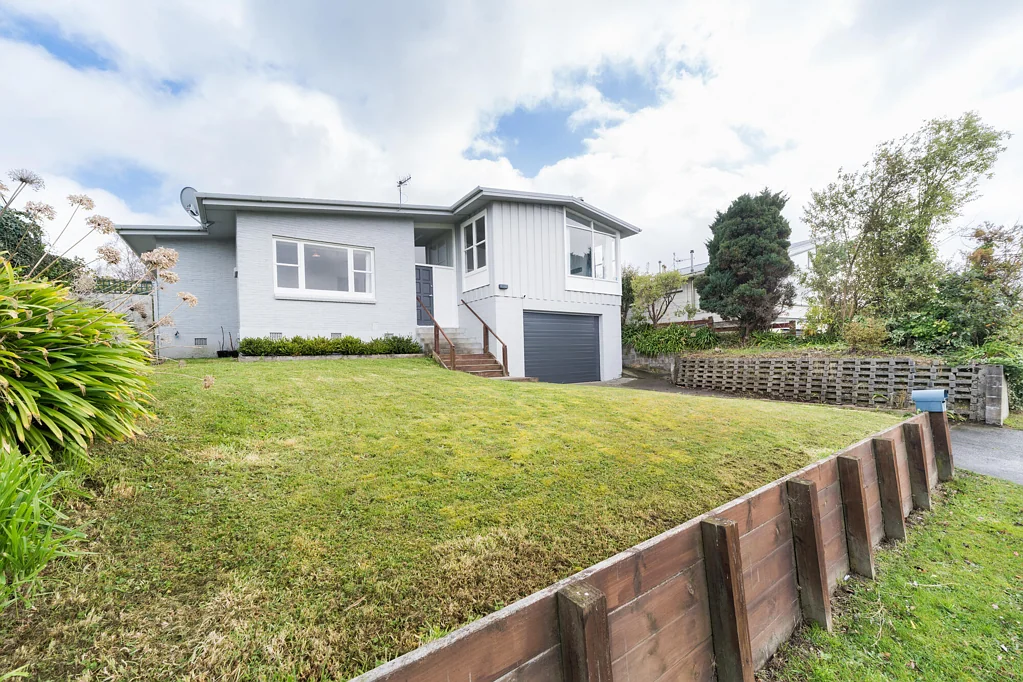 Feilding 3Habitaciones Space, Views & Modern Living