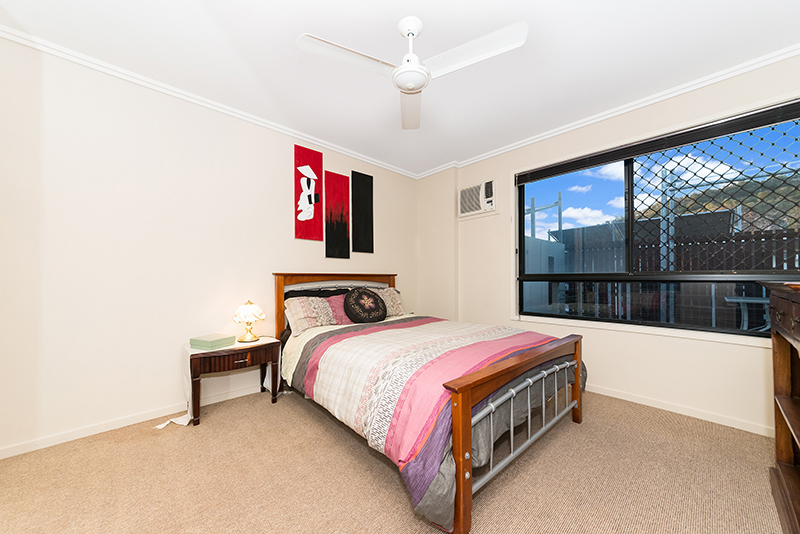 UNIT 14 23-25 ECHLIN ST, WEST END QLD 4810, 0 habitaciones, 0 baños, House