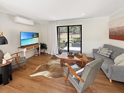 客厅 - 214 Esk Hampton Road, Esk, QLD 4312