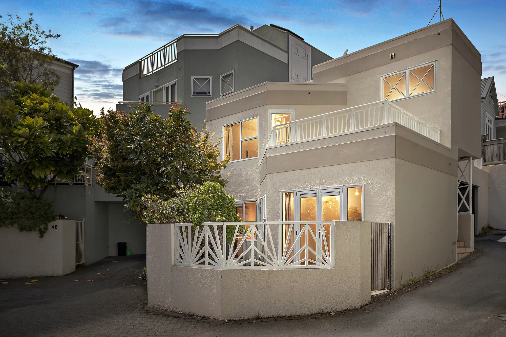 Mount Victoria 4ห้องนอน OPPORTUNITY, LOCATION, GARAGING