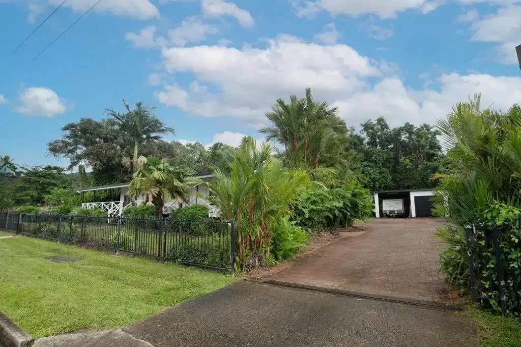 Wongaling Beach 4 Bedroom Rare Opportunity – Prime 2023m² Commercial/Residential Lot in Central Wongaling Beach !
