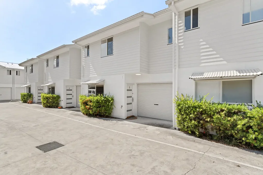 Landsborough 2બેડરૂમ Modern Living in the Heart of Landsborough!