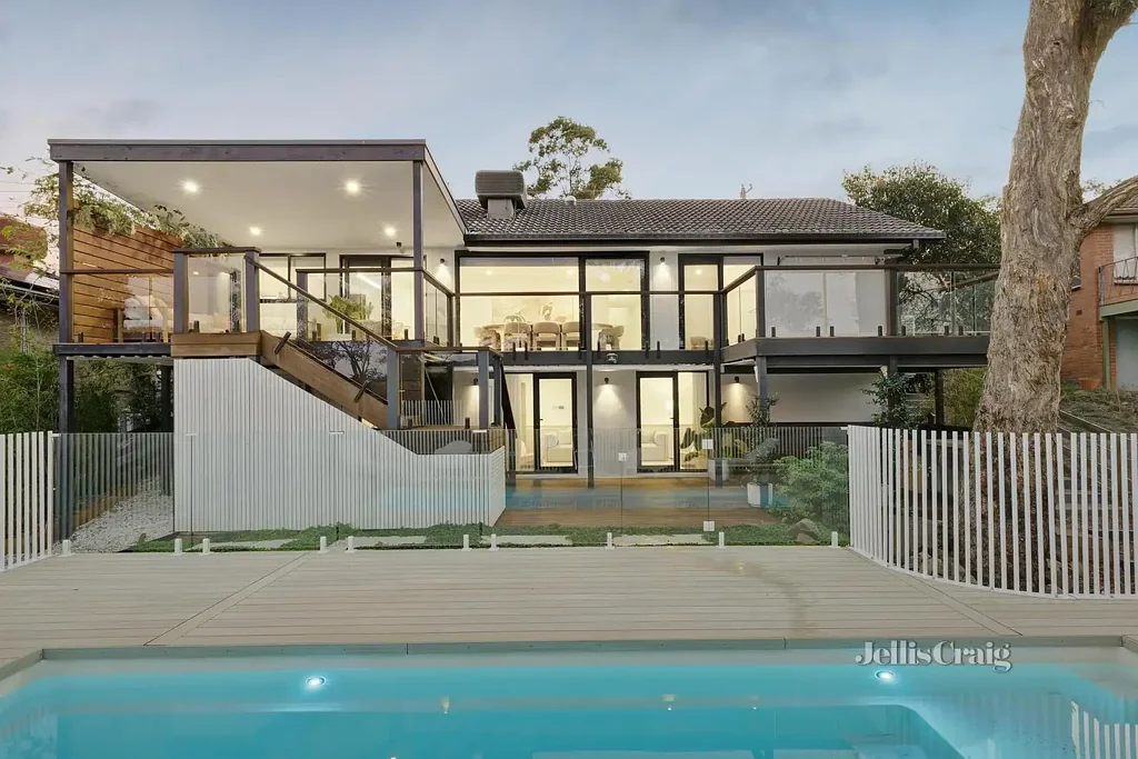 Eltham North 4Habitaciones A sanctuary of style with poolside entertaining