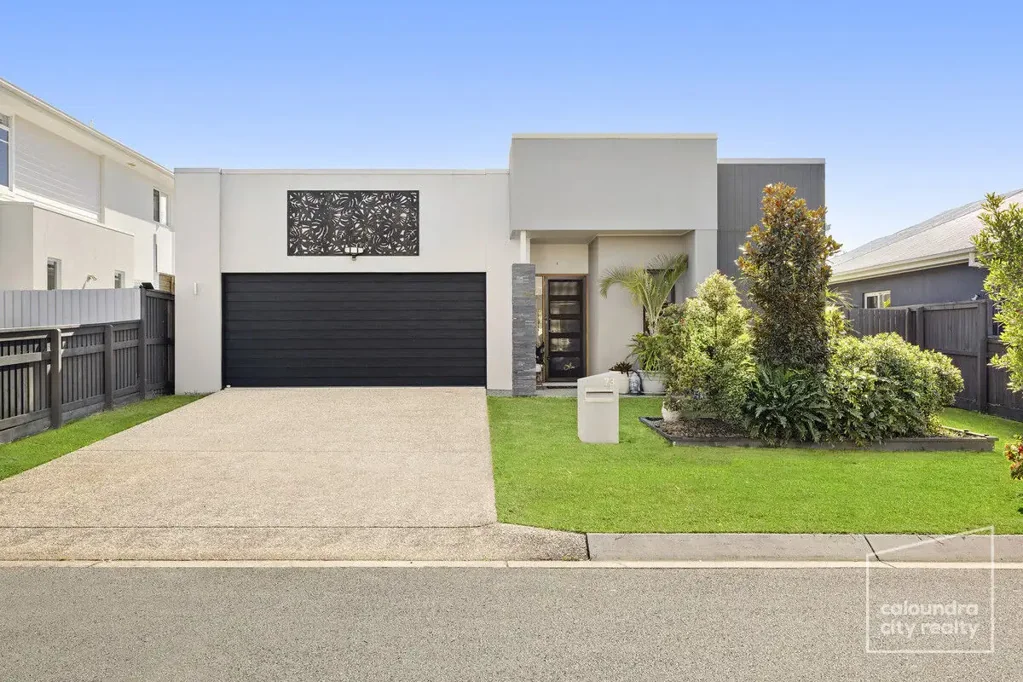 Nirimba 3 Slaapkamer Dream Family Lifestyle – Overlooking Scenic Parklands