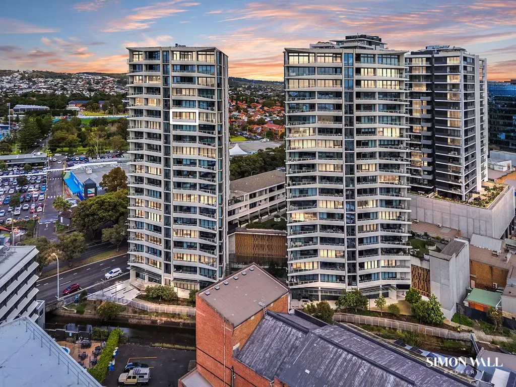 Newcastle West 1 Bedroom Elevated Views, Effortless Lifestyle
