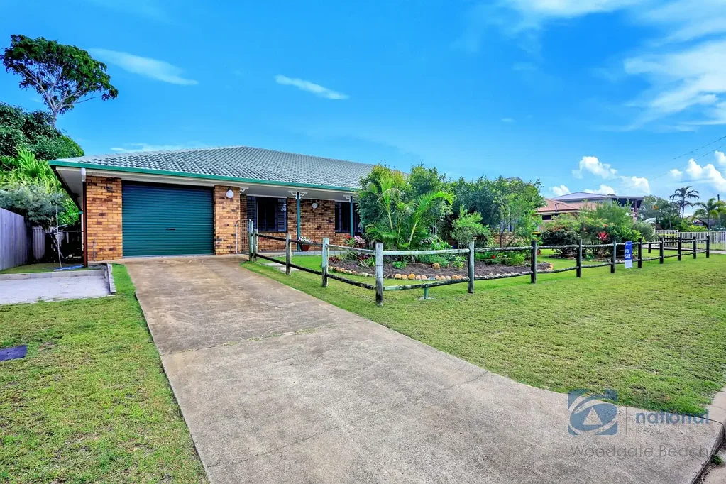 Woodgate 3房  Comfortable Family Home - Just One Street from the Beach