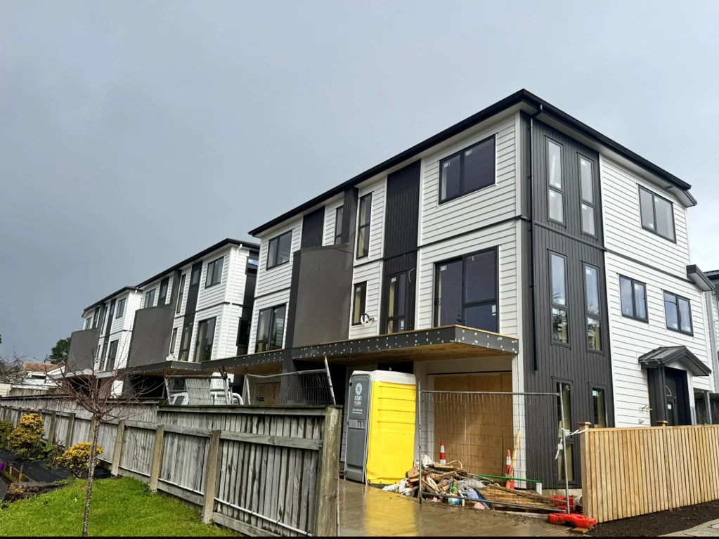 Papatoetoe 3Moenga Off the Plan Opportunity - Take Your Pick!