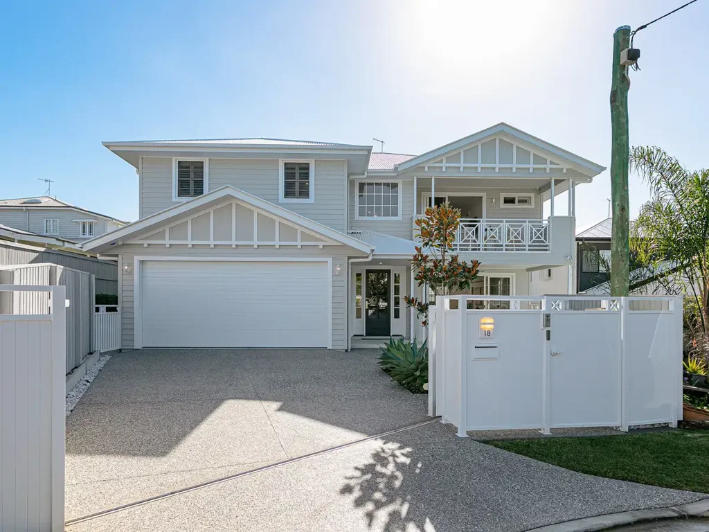 Kedron 5房 PADUA PRECINCT 的家庭住宅！ FAMILY HOME IN PADUA PRECINCT !