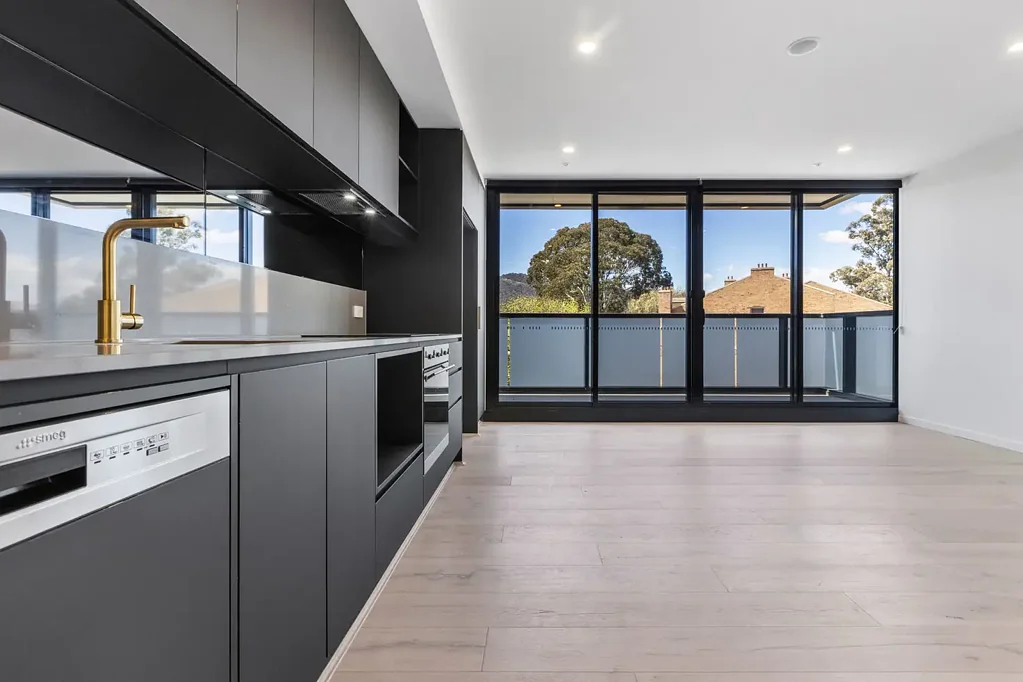 Live Your Best City Life - Cozy 1-Bedroom Retreat Close to Everything