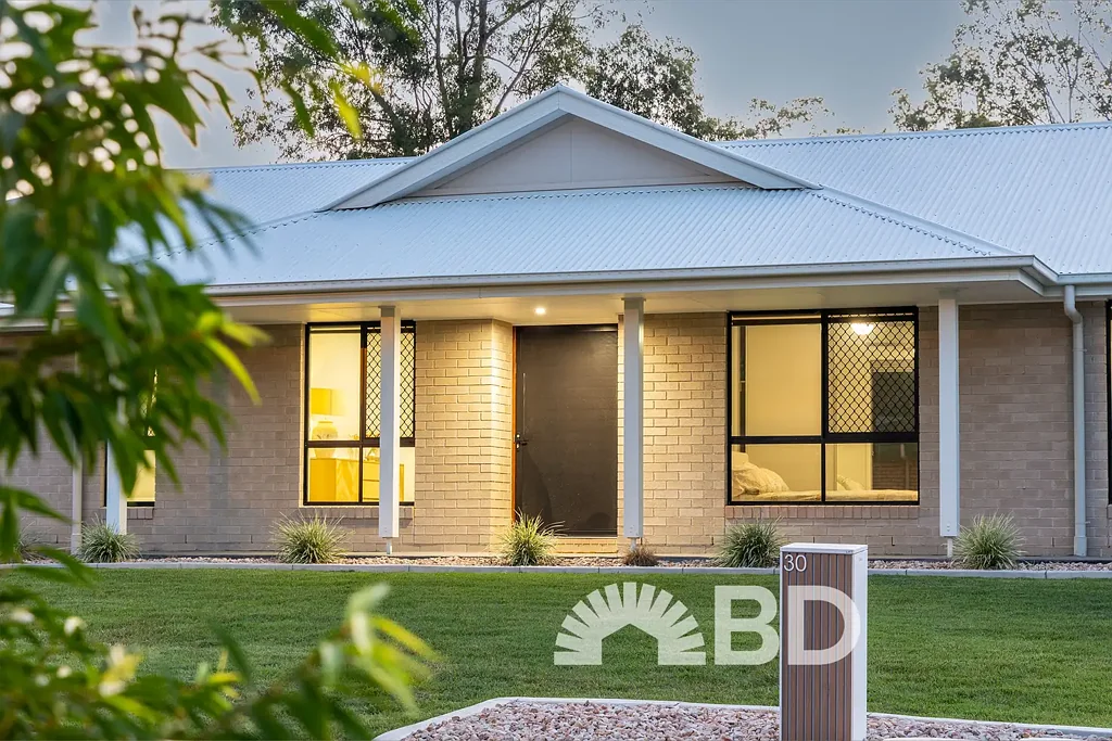 Upper Caboolture 4Moenga The Complete Package - Family Living with Room for Everything