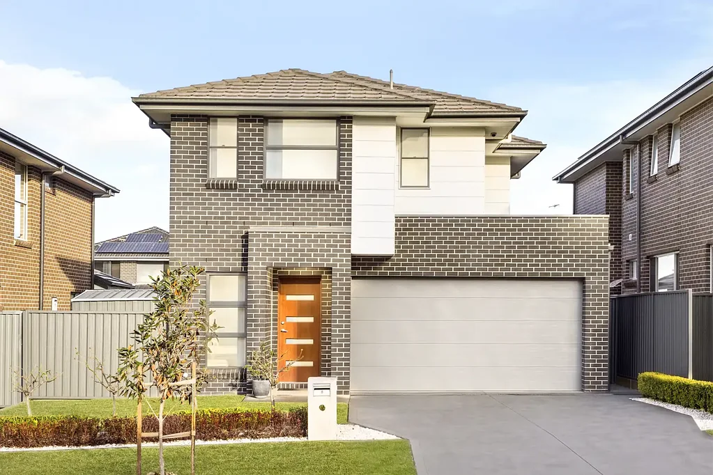 Schofields 4બેડરૂમ North Facing, Sun Drenched Family Home Within School Catchment for Tallawong Public School and upcoming Tallawong High School!