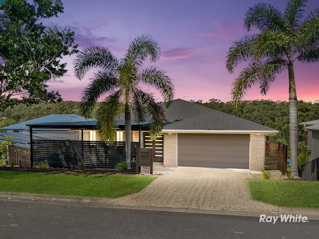 15 Charles Glen St, Daisy Hill, QLD 4127