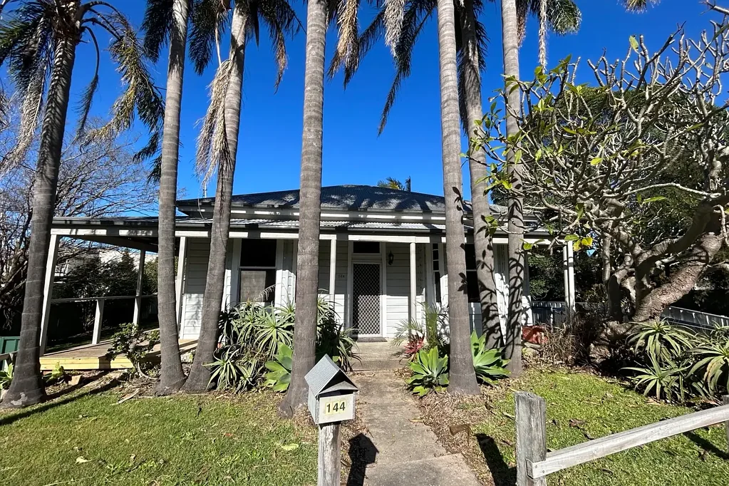 THREE BEDROOM HOME IN MEREWETHER !