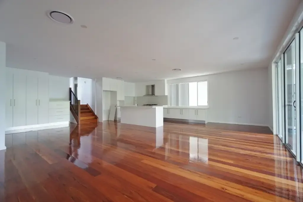 Duplex In Quiet Location
