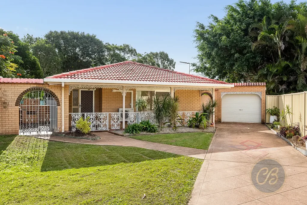 Spacious Family Home on a Large Block with Multiple Ensuites & Secure Parking