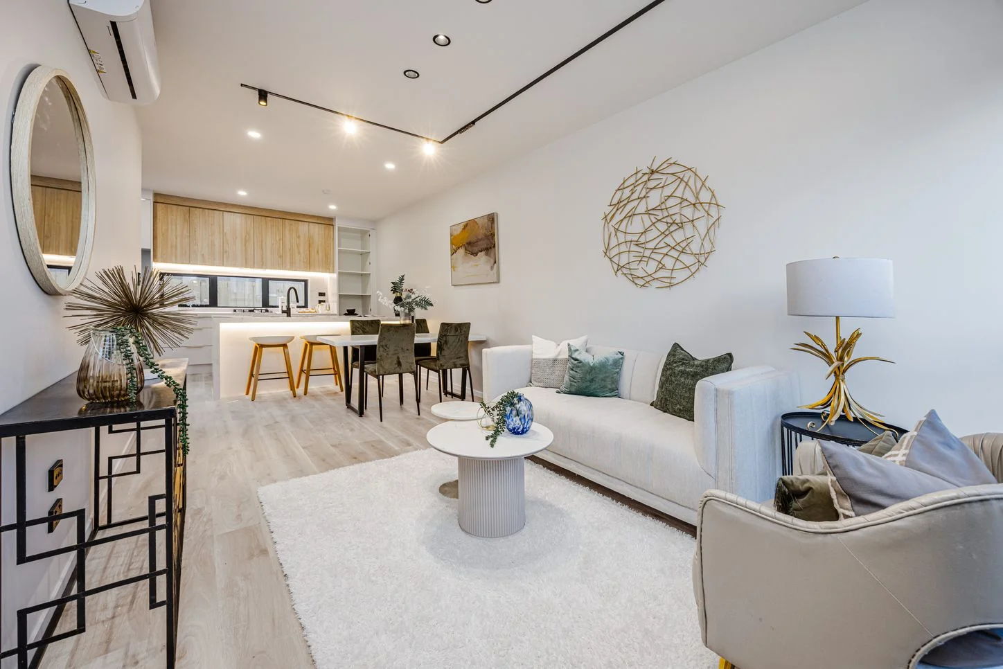 Botany Downs 3 Bedroom Standalone Freehold with Stamford building warranty